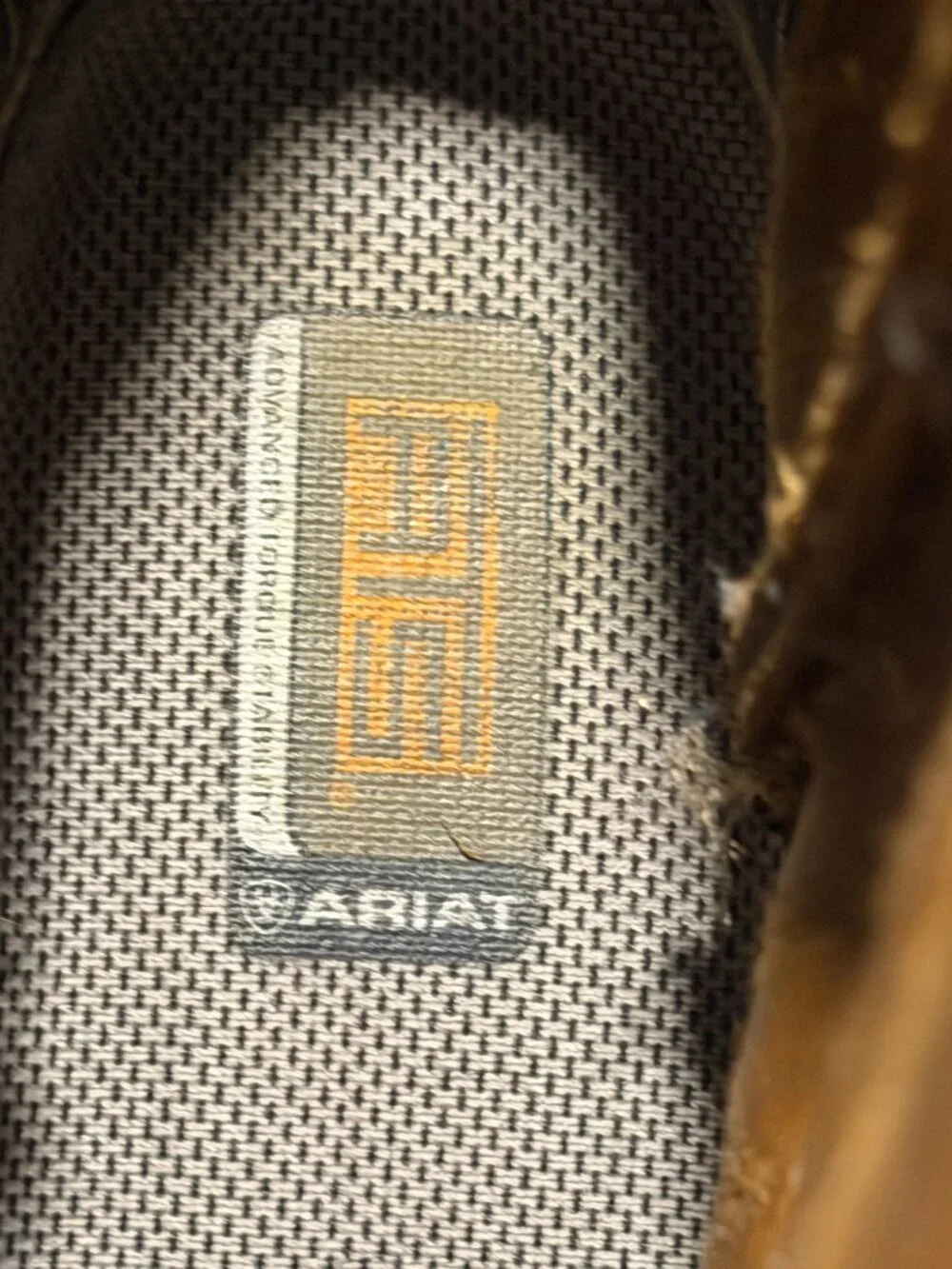 MAN Cowboy Boot ARIAT 9.5D in brown color